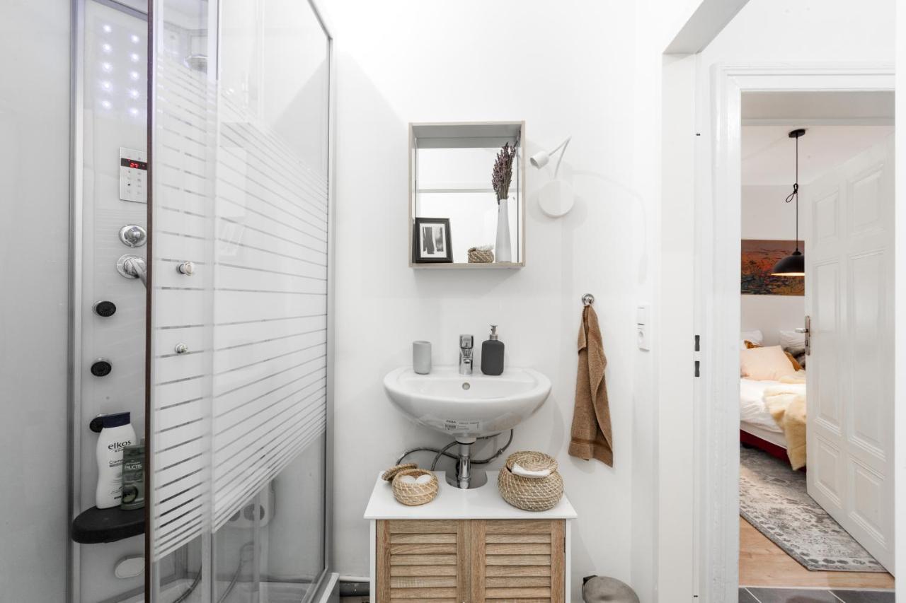 Arbio I Cosy Spacious Apartment In Kreuzburg ベルリン エクステリア 写真